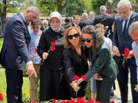 VEKİLLER MECLİS'TEKİ ANMA PROGRAMINA KATILDI