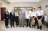 YALOVALI ÖĞRENCİLER ROMANYA’DAN MADALYALARLA DÖNDÜ