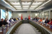YASEMİN FAZLACA, ERDOĞAN’IN TOPLANTISINA KATILDI
