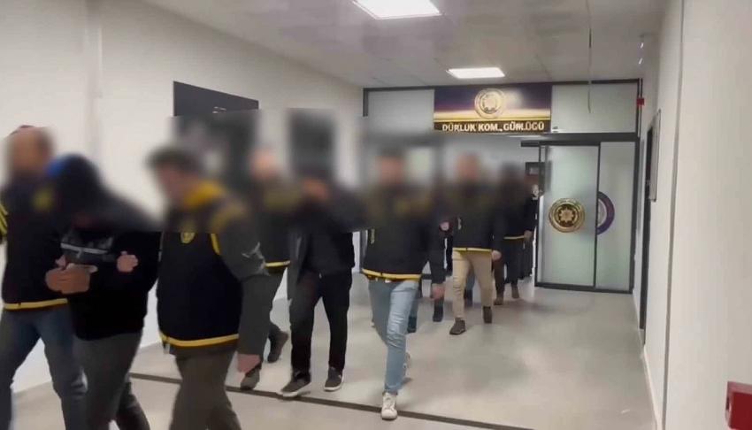 KUYUMCU SOYGUNCULARI YAKALANDI