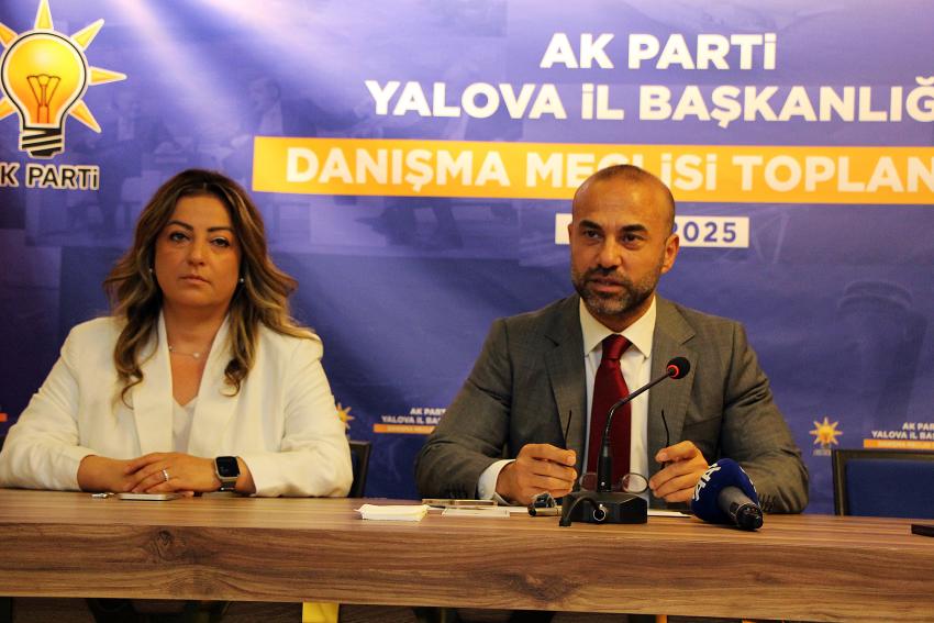 “NE YAPIYORSAK ÜLKEMİZİN İSTİKLALİ VE İSTİKBALİ İÇİN YAPIYORUZ”