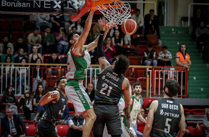 SEMT77 YALOVASPOR DÜŞMEYİ GARANTİLEDİ