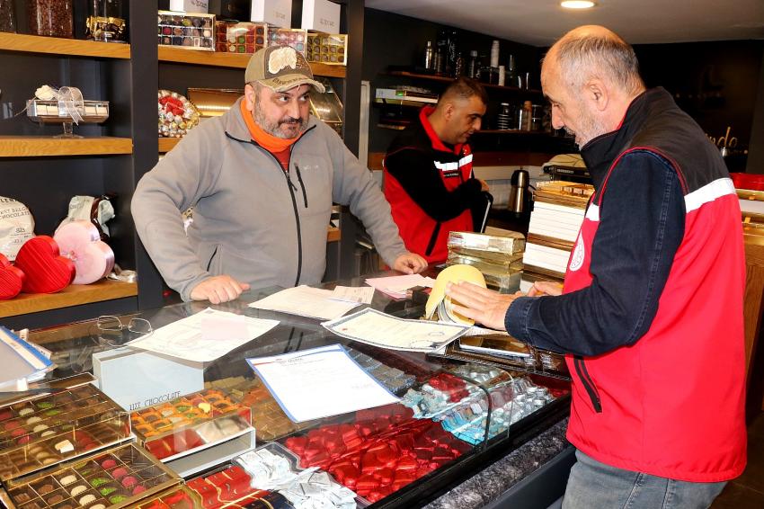 TATLICILARA BAYRAM DENETİMİ