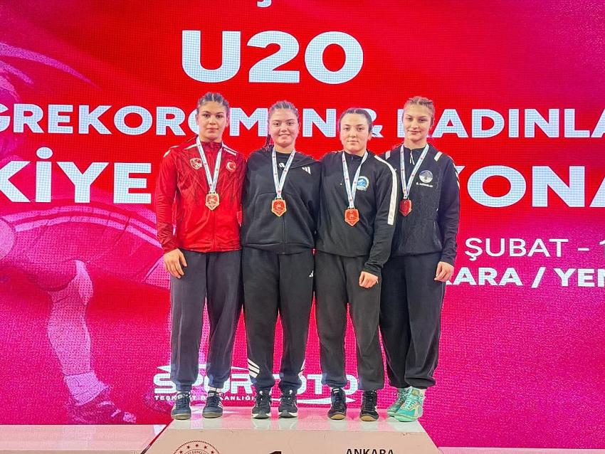 TERMAL BELEDİYE GÜREŞ TAKIMI ANKARA’DAN MADALYALARLA DÖNDÜ