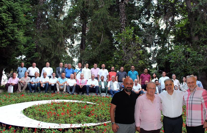 TERMAL BELEDİYESİ’NDEN EKİPLERE VEDA YEMEĞİ