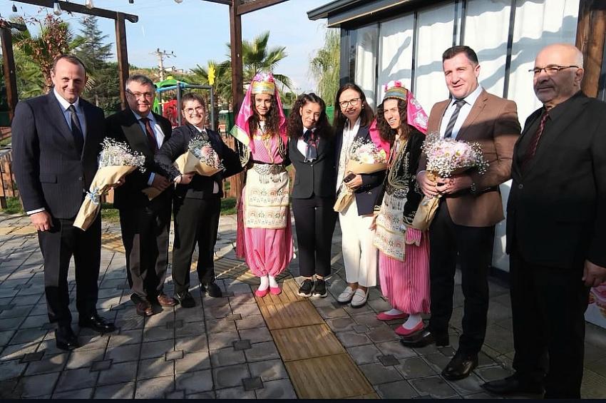 VALİ KAYA ENGELLİ BİREYLERLE BULUŞTU