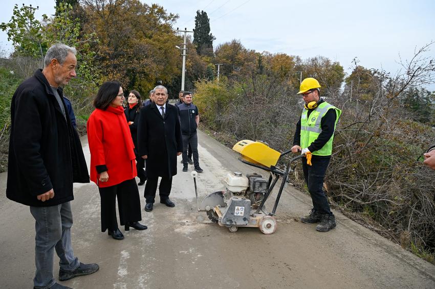 VALİ KAYA KİRAZLI'DA İNCELEMELERDE BULUNDU