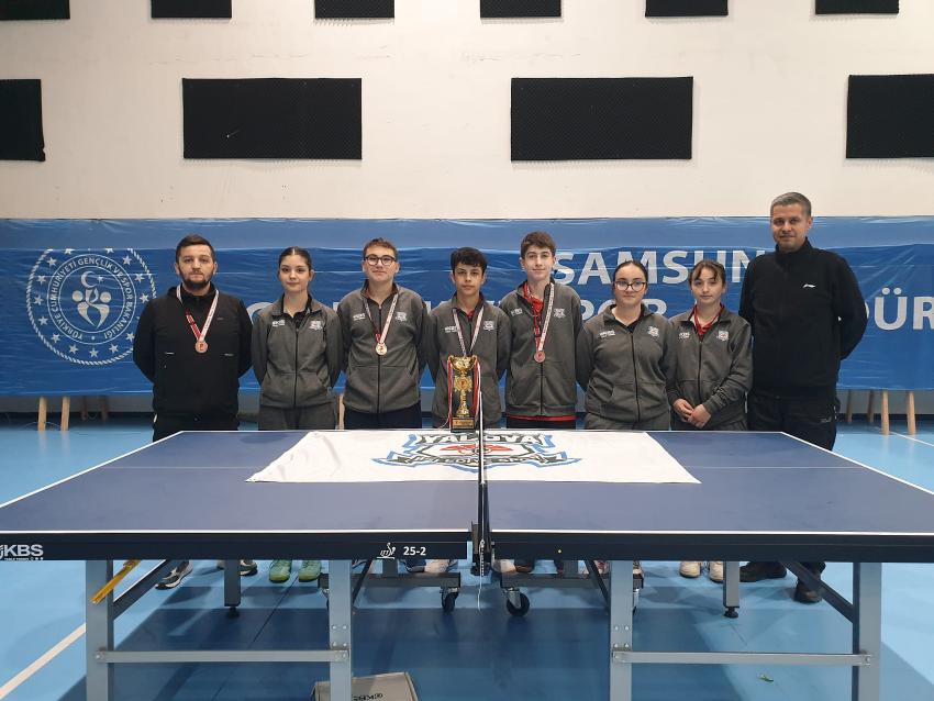 YALOVA BELEDİYESPOR MASA TENİSİ TAKIMI TÜRKİYE 4.’SÜ OLDU