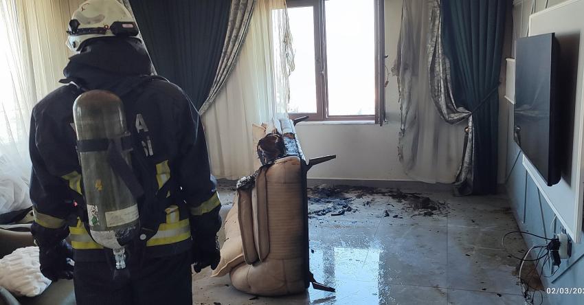 YALOVA'DA EV YANGINI KORKUTTU