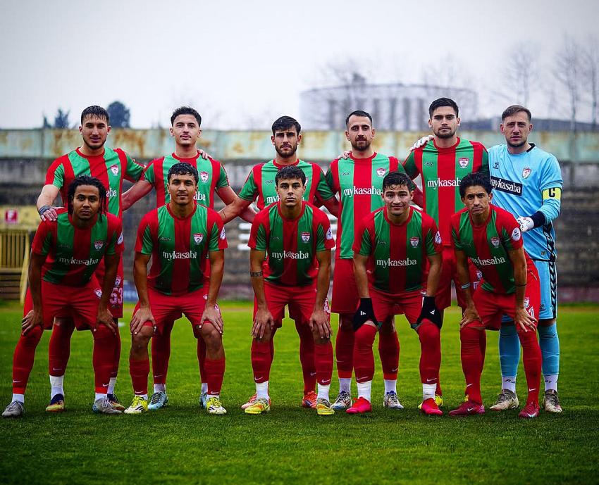 YALOVA FK EVİNDE SON DAKİKA GOLÜYLE YIKILDI