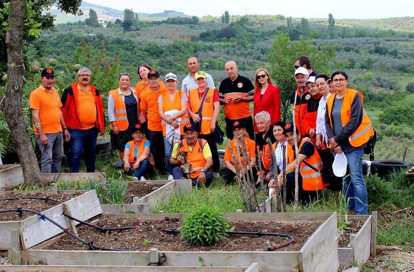 YALOVA KENT KONSEYİ’NDEN ÇEVRE DOSTU ÇİFTLİĞE ZİYARET