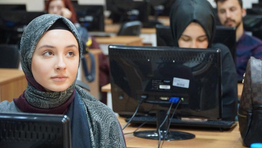 YAÜ 27 ŞUBAT’TA UZAKTAN EĞİTİME BAŞLIYOR